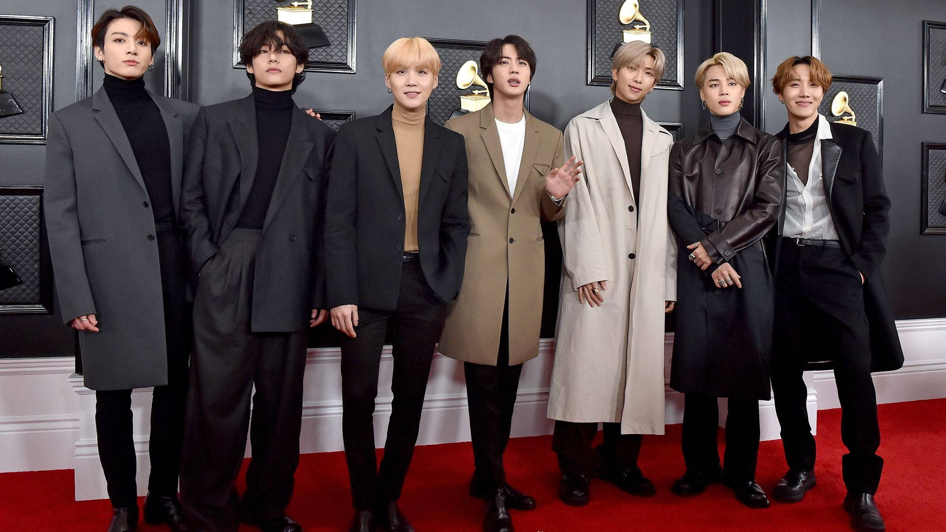والپیپر دسکتاپ فرش قرمز BTS والپیپر
