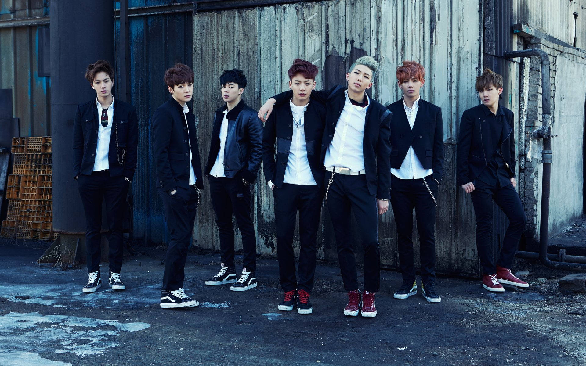 عکس گروهی BTS در آلبوم Skool Luv Affair والپیپر