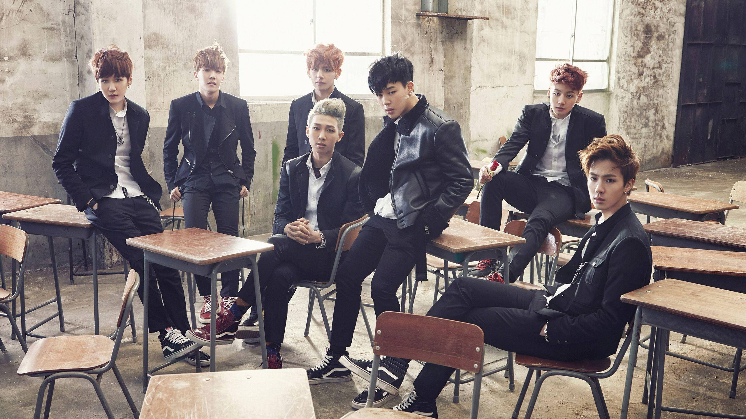 تصویر زمینه دسکتاپ BTS صحنه "پسر عاشق" والپیپر