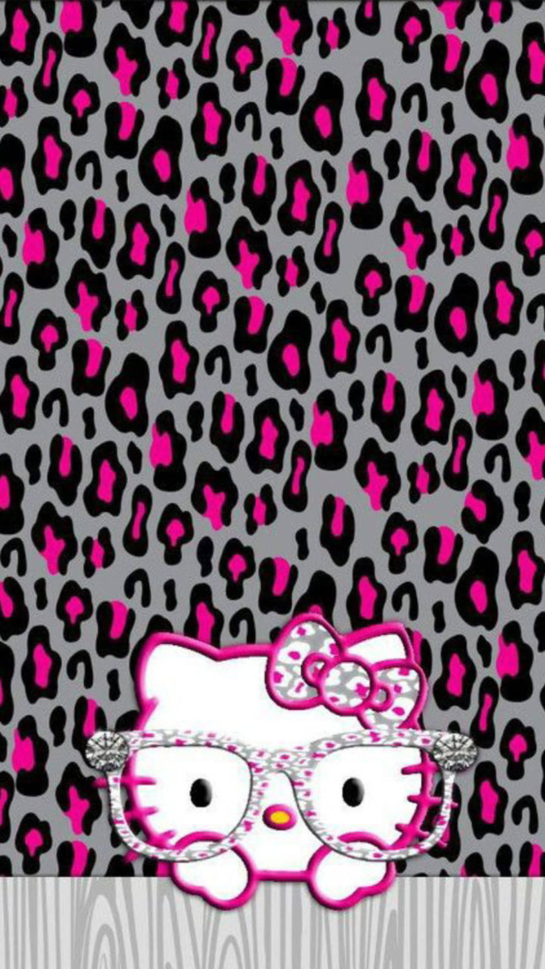 Hello Kitty روی طرح پلنگ بامزه
