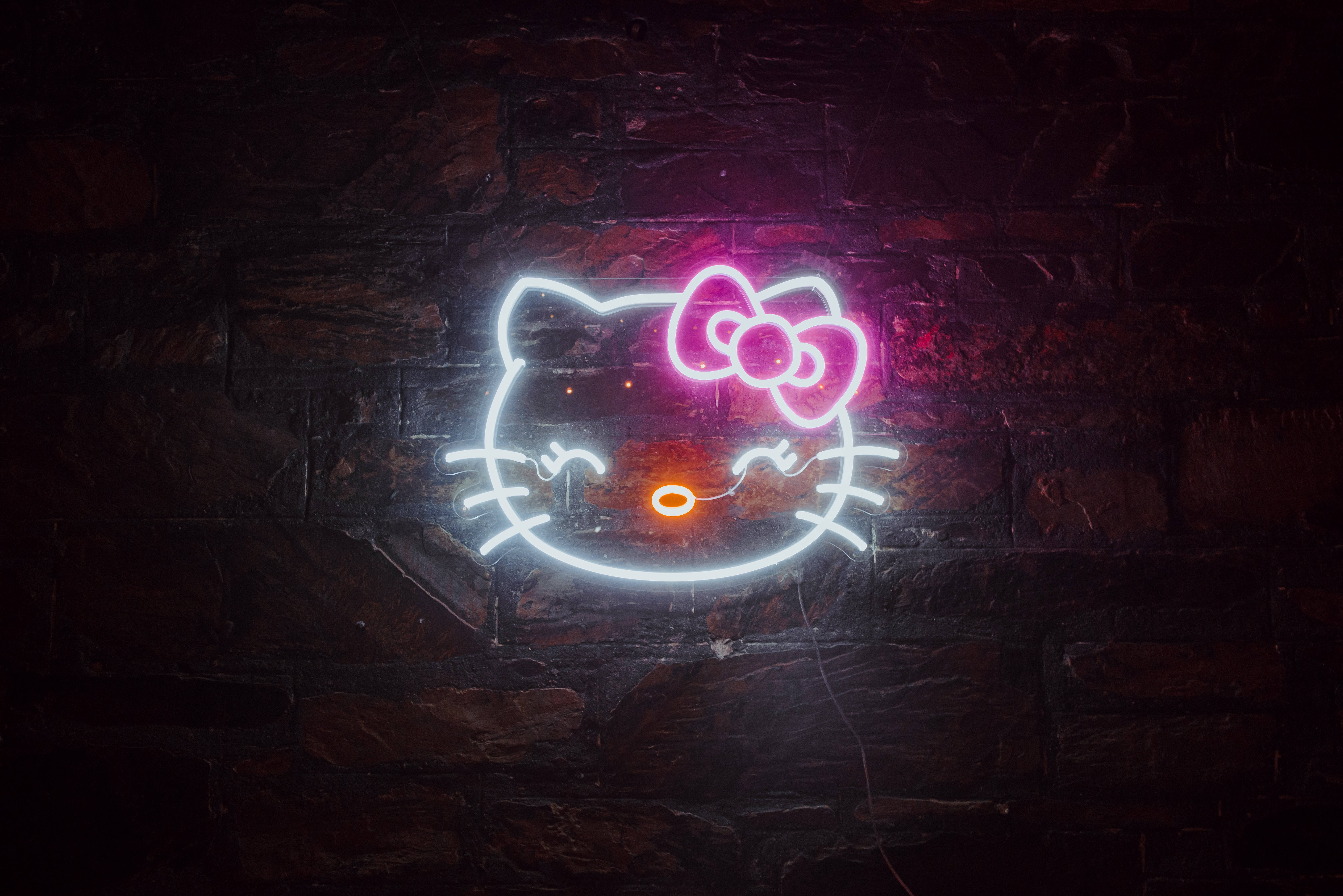 Hello Kitty سیاه در نور نئون والپیپر