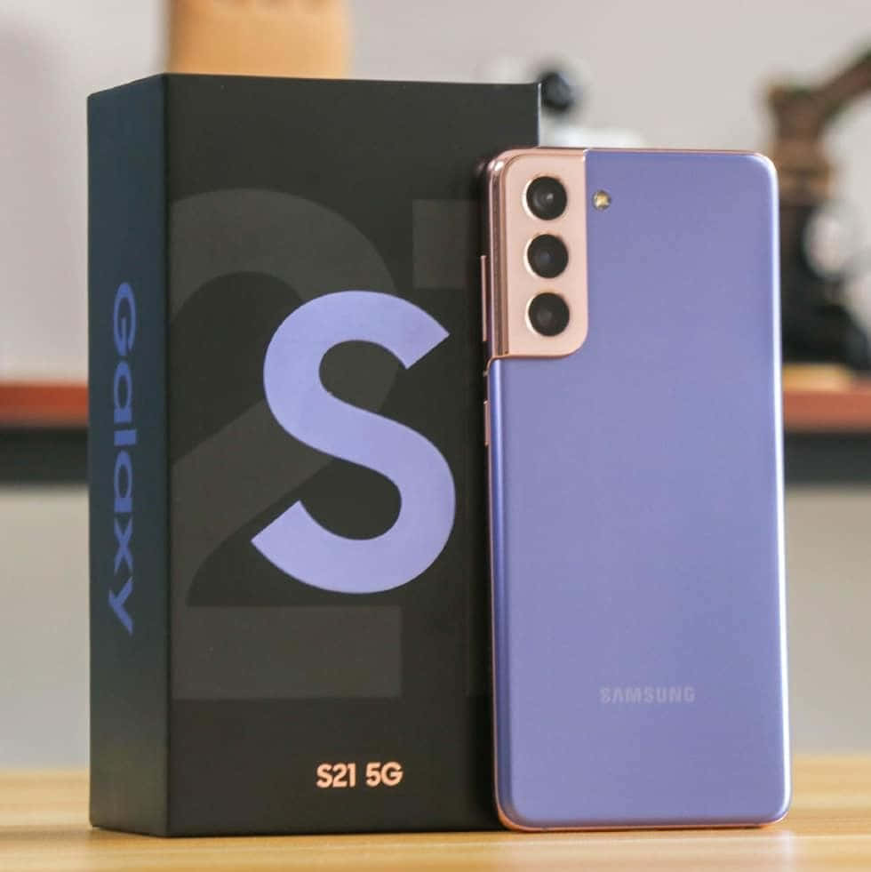 تصاویر گلکسی S10 — Galaxy s10 plus GIF والپیپر
