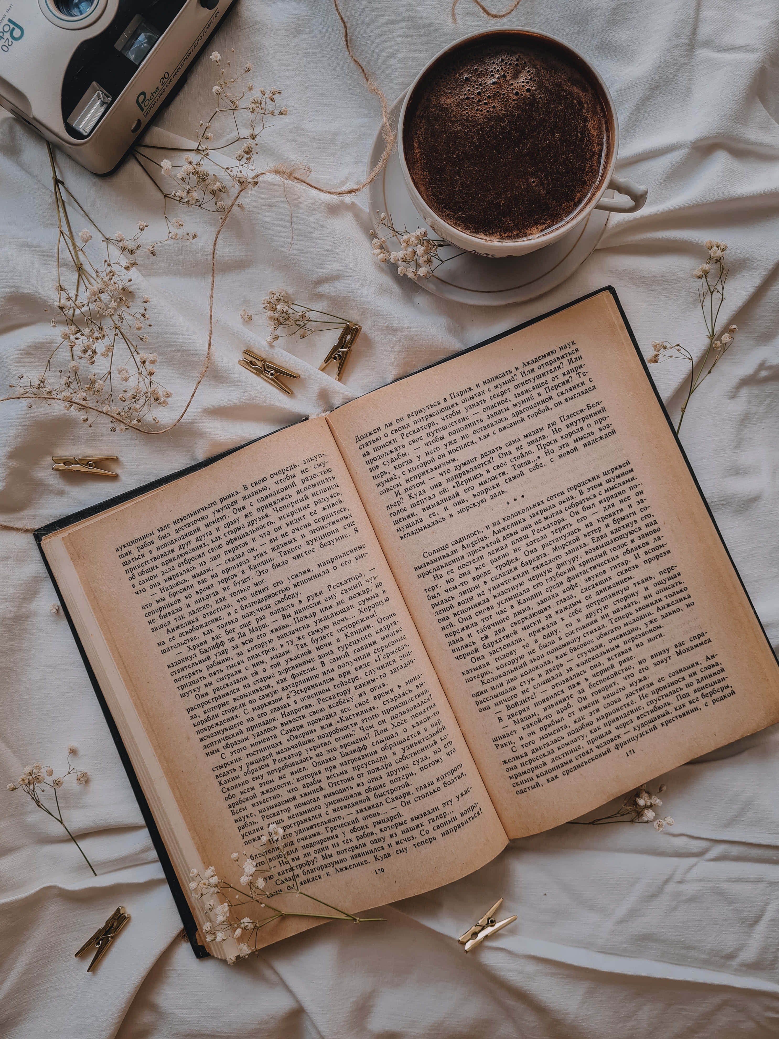 تصاویر زیبای کتاب والپیپر