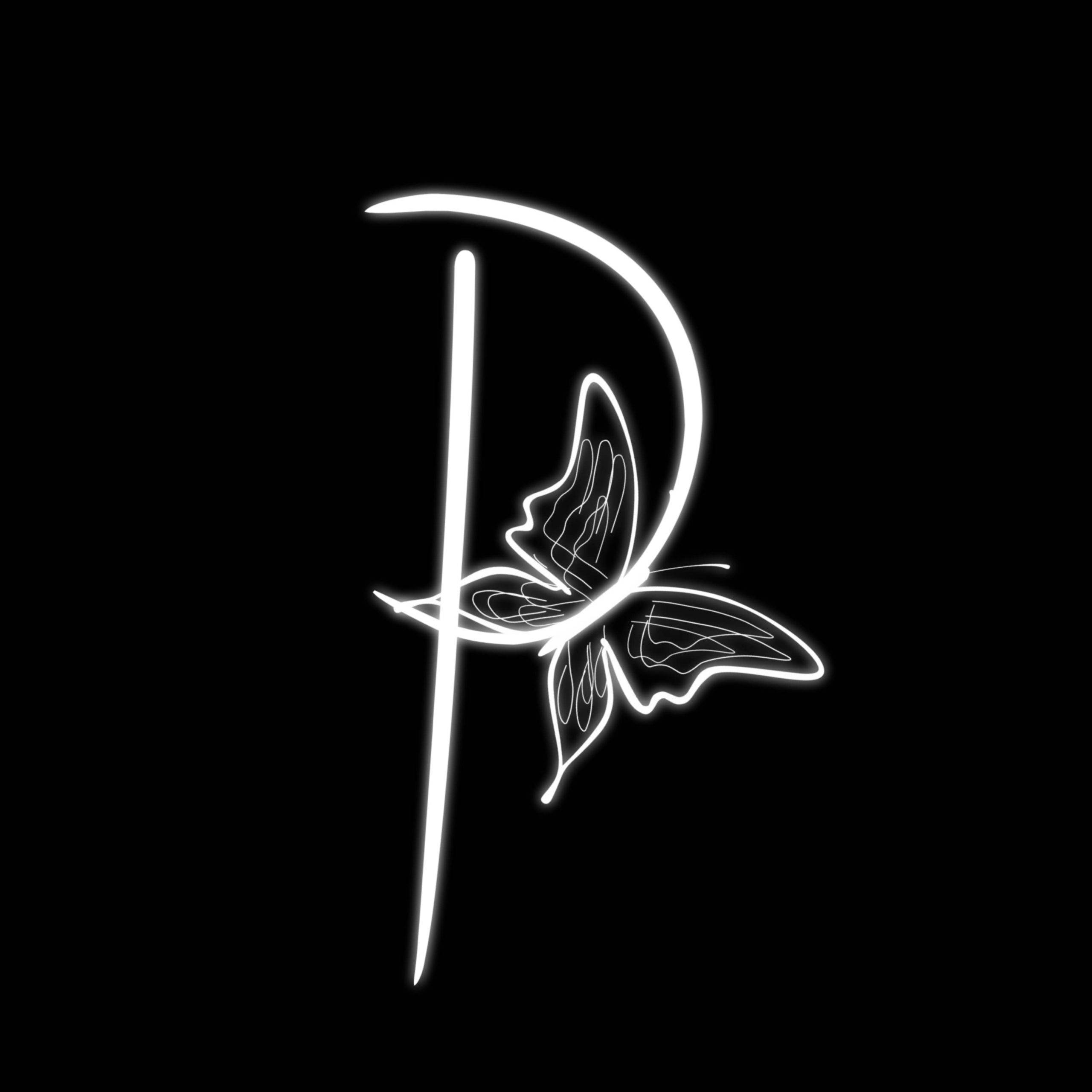 حرف P پروانه‌ای والپیپر