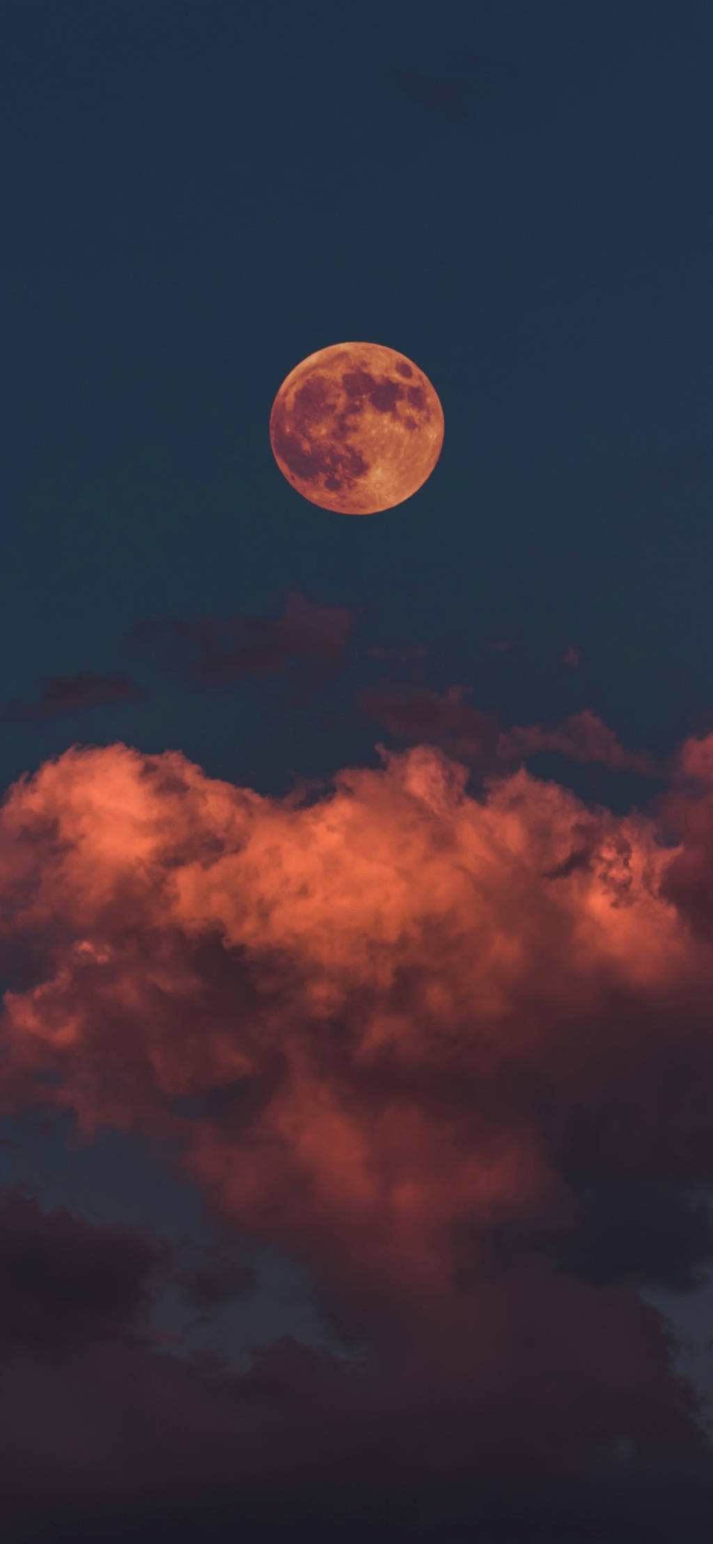 زیبایی ماه زرشکی والپیپر