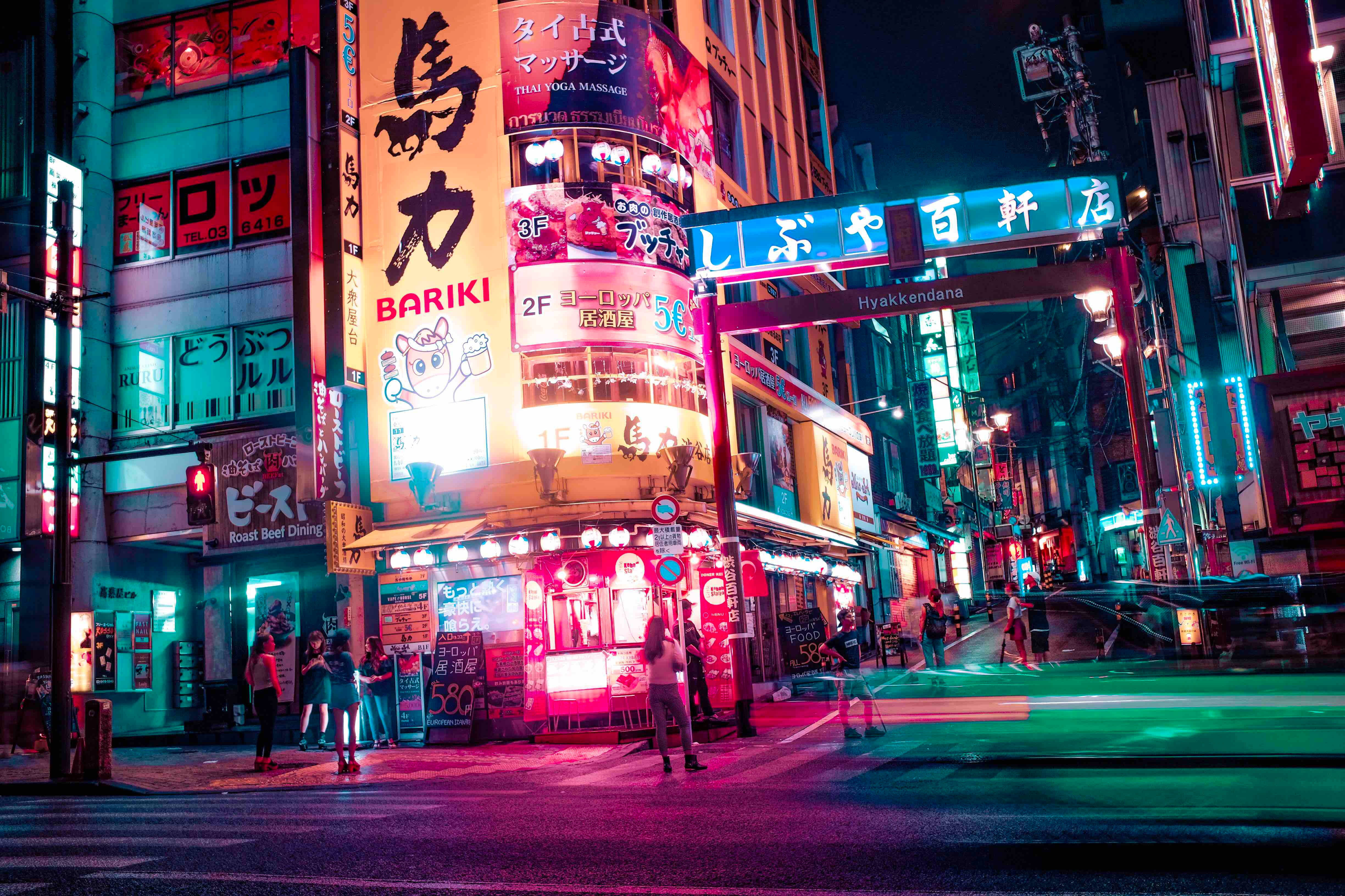 شهر شبانه ژاپن با کیفیت 4K والپیپر