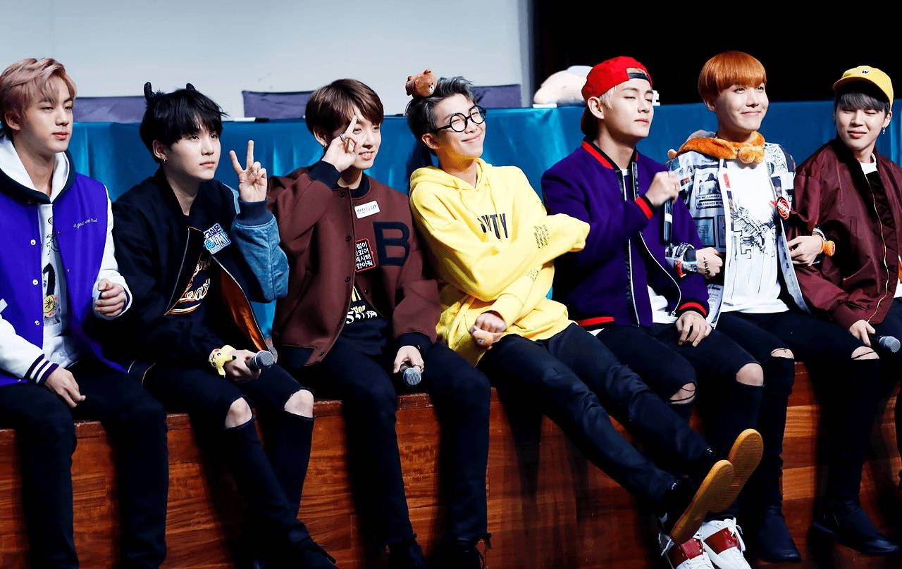 عکس بامزه BTS در فن‌میت والپیپر