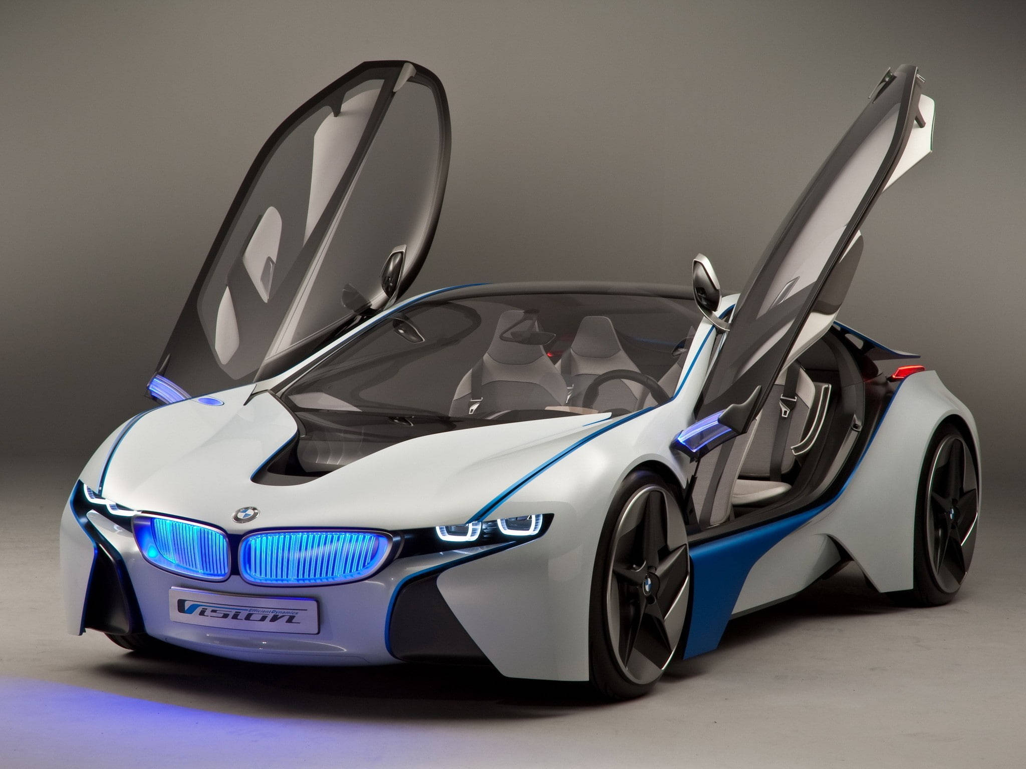 لپ‌تاپ BMW i8 2020 والپیپر