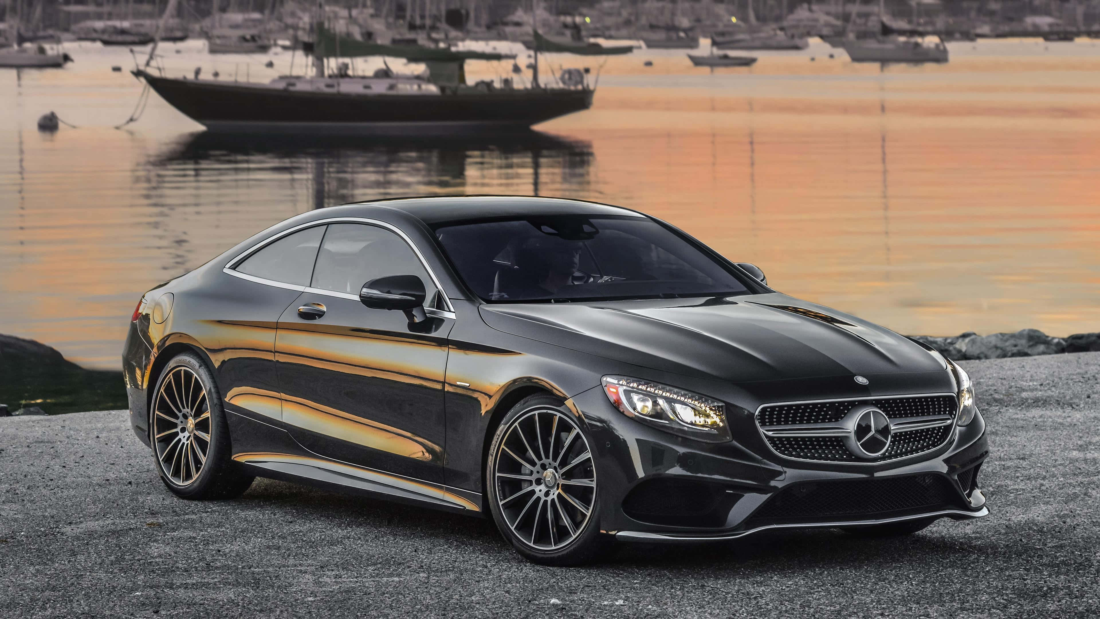 مرسدس بنز S550 مدل 2015 با کیفیت 4K والپیپر