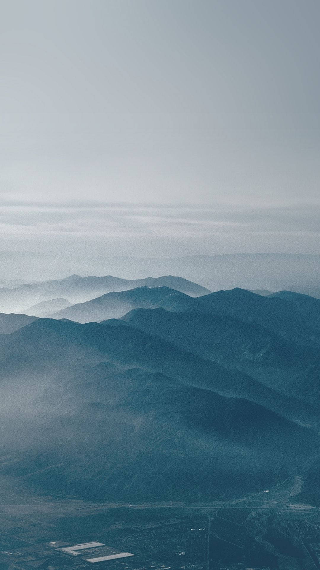 نمای آسمان کم‌نور والپیپر