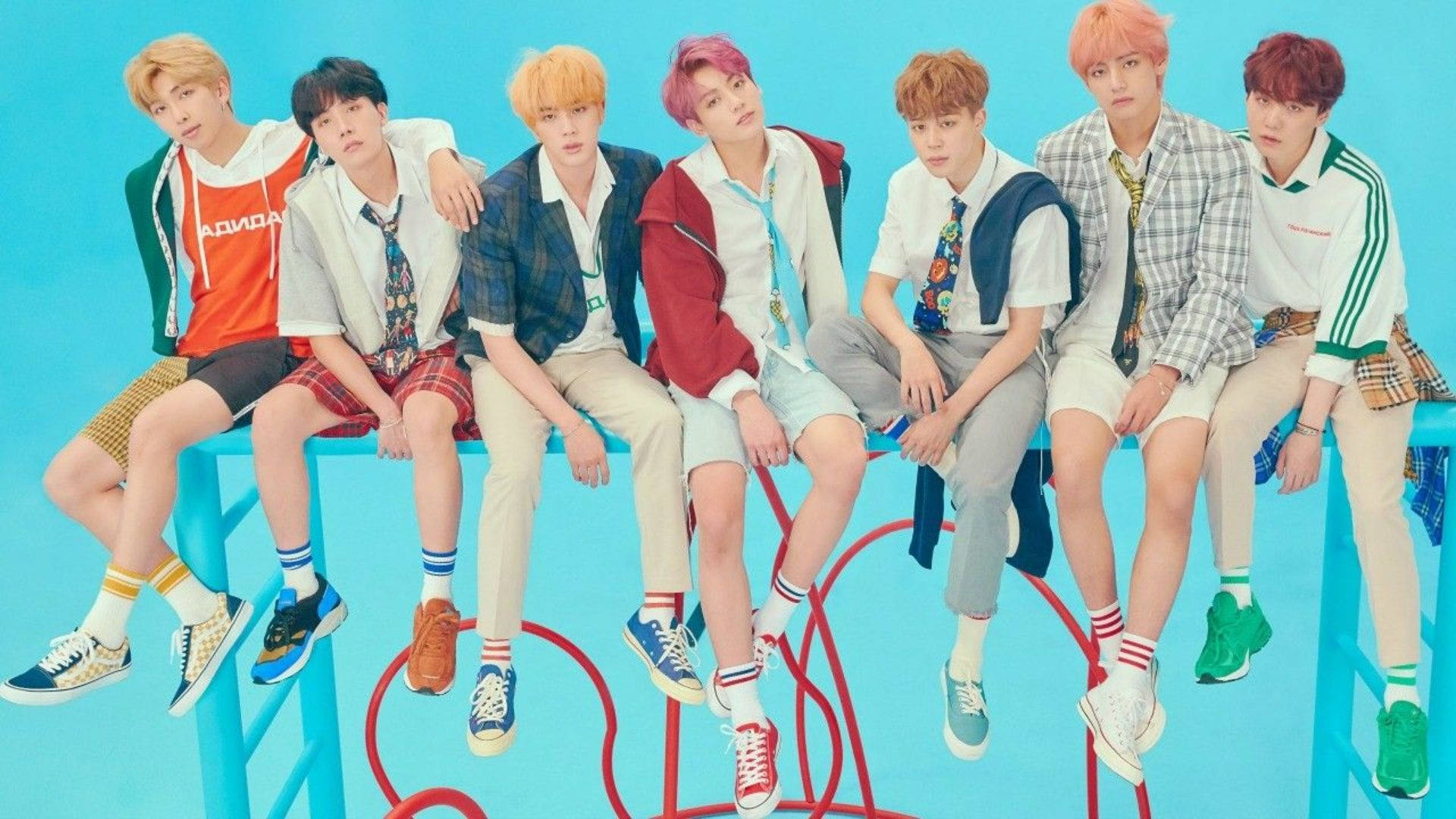 کاغذدیواری دسکتاپ میمون‌بارهای BTS والپیپر